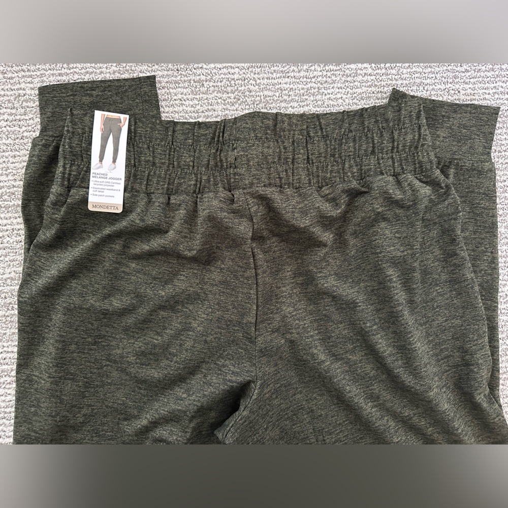 Mondetta Women’s Melange Peached Jogger | Medium | Olive Green Night - Picture 6 of 10